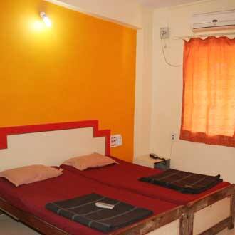 Shiv Malhar Hotel, Amboli 2